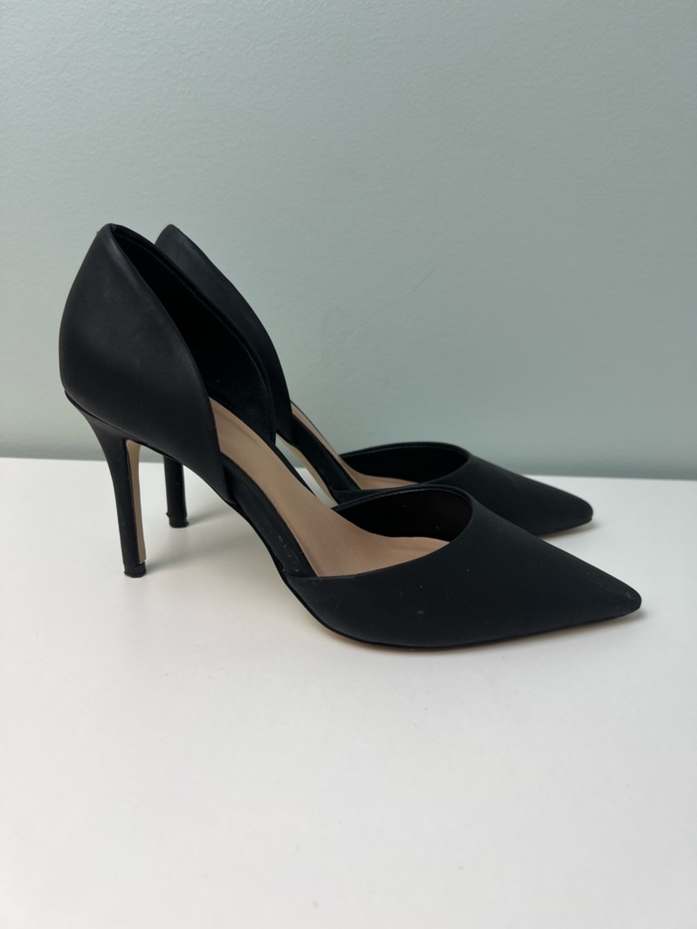 Call it Springs Classic Black Pointed Toe Stiletto Pumps Heels Matt Size 6